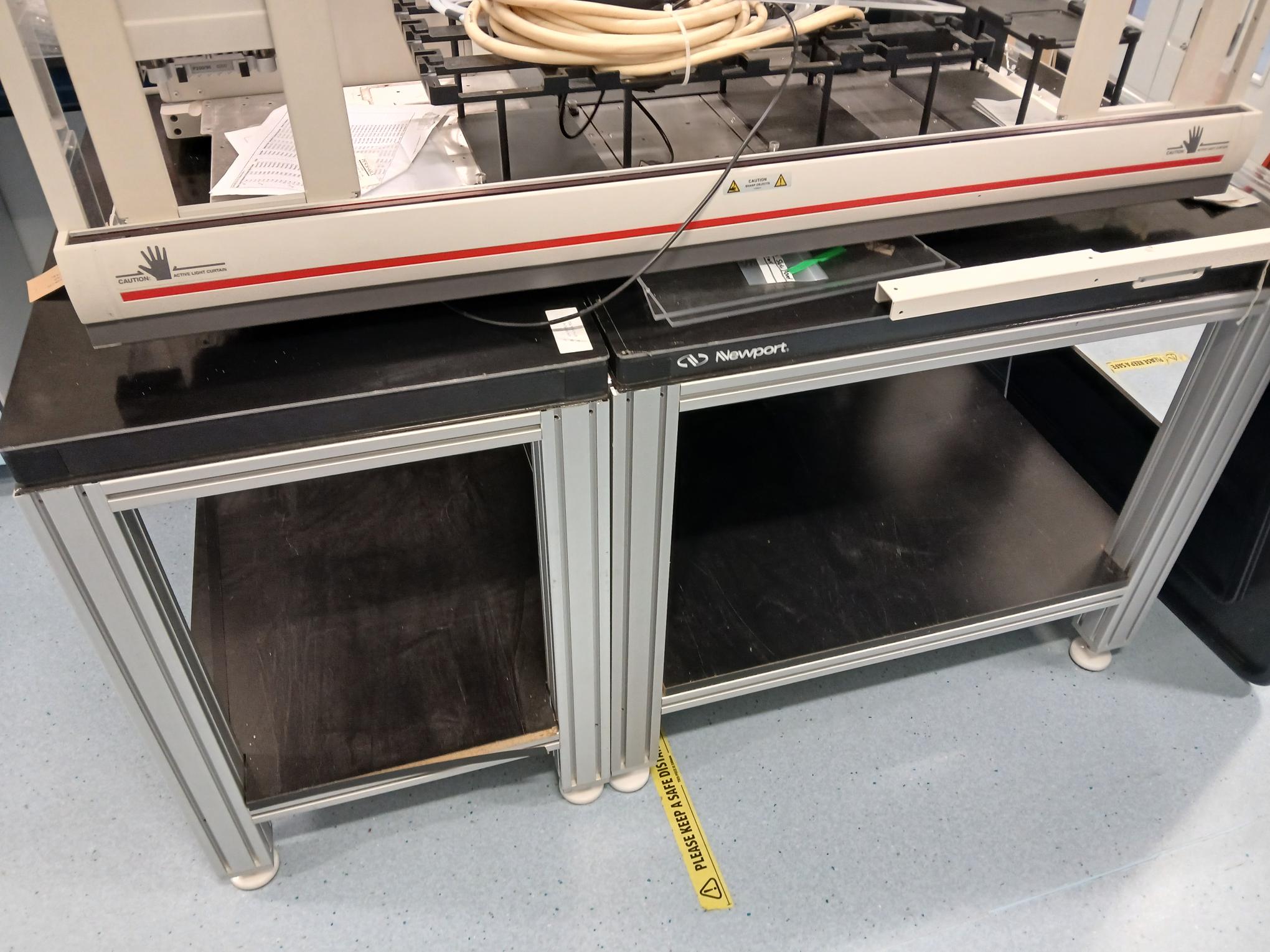 Image of Beckman Biomek FXP System with Accessories, Newport Isolation Table Lab