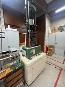 Thumbnail image of Amsler Vibrophore 20 kN High Cycle Fatigue Testing Machine S/R