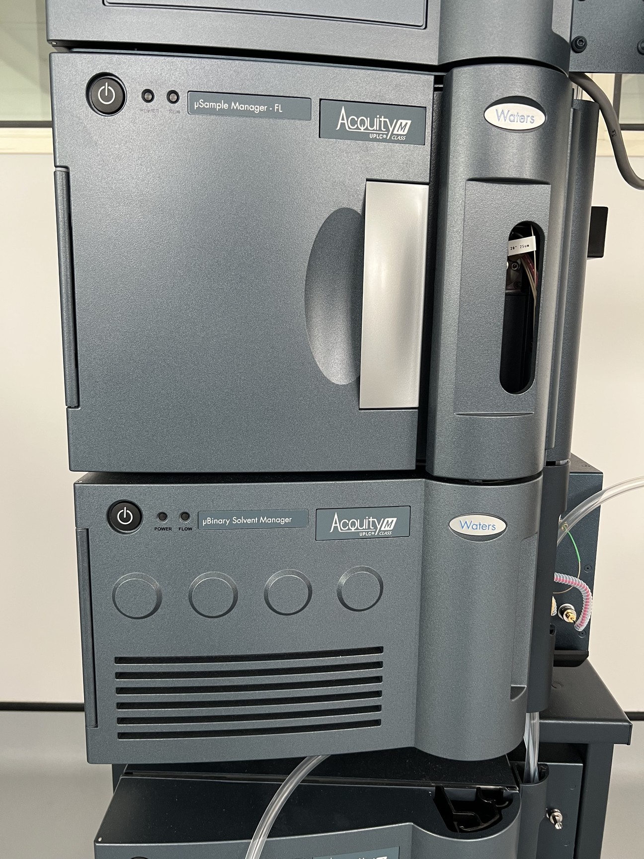 Image of Waters Acquity M-Class UPLC System with LBSM, LSM-FL, ASM & TVM Modules 
