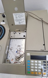 Thumbnail image of Perkin Elmer Gas Chromatograph Autosystem XL Lab
