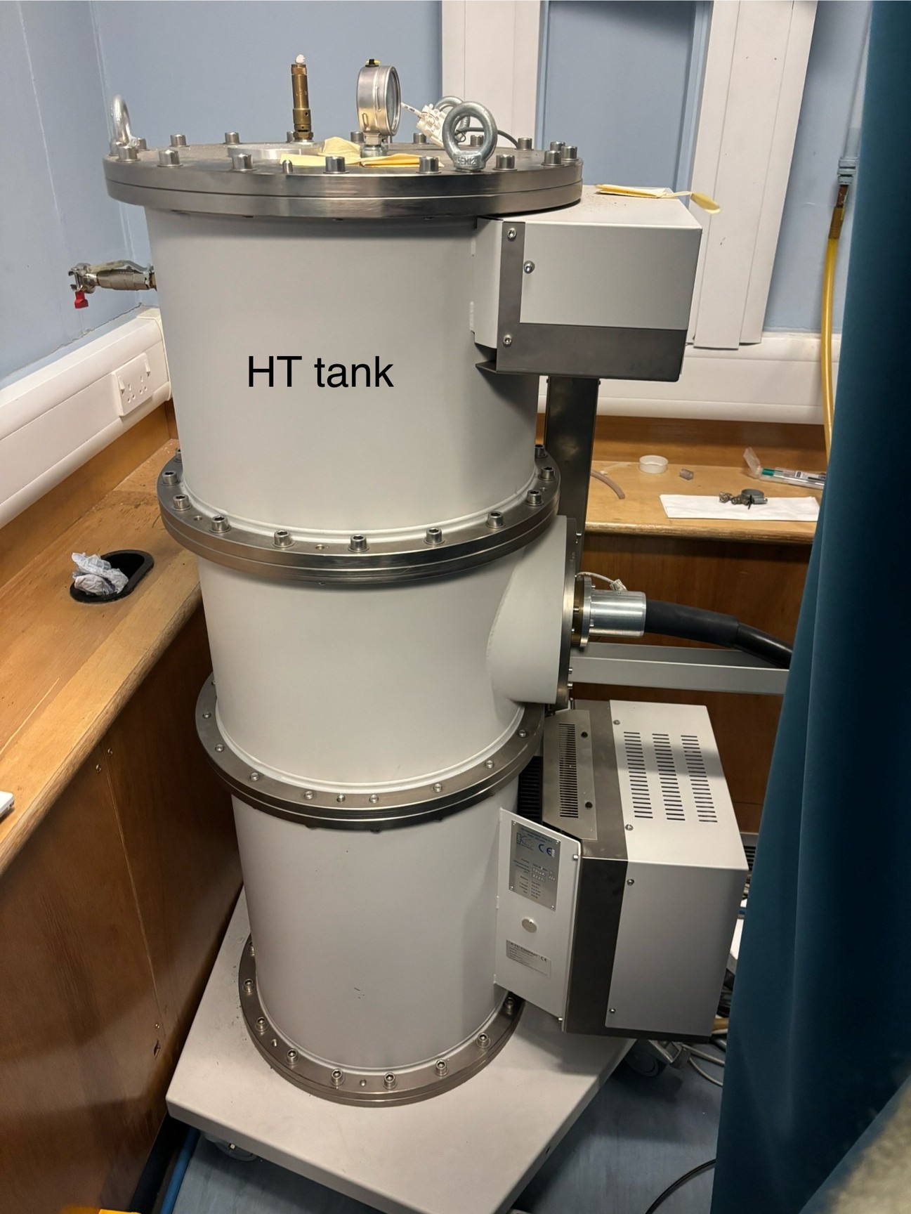 Image of FEI Tecnai G2 20 S-TWIN Transmission Electron Microscope TEM System Lab