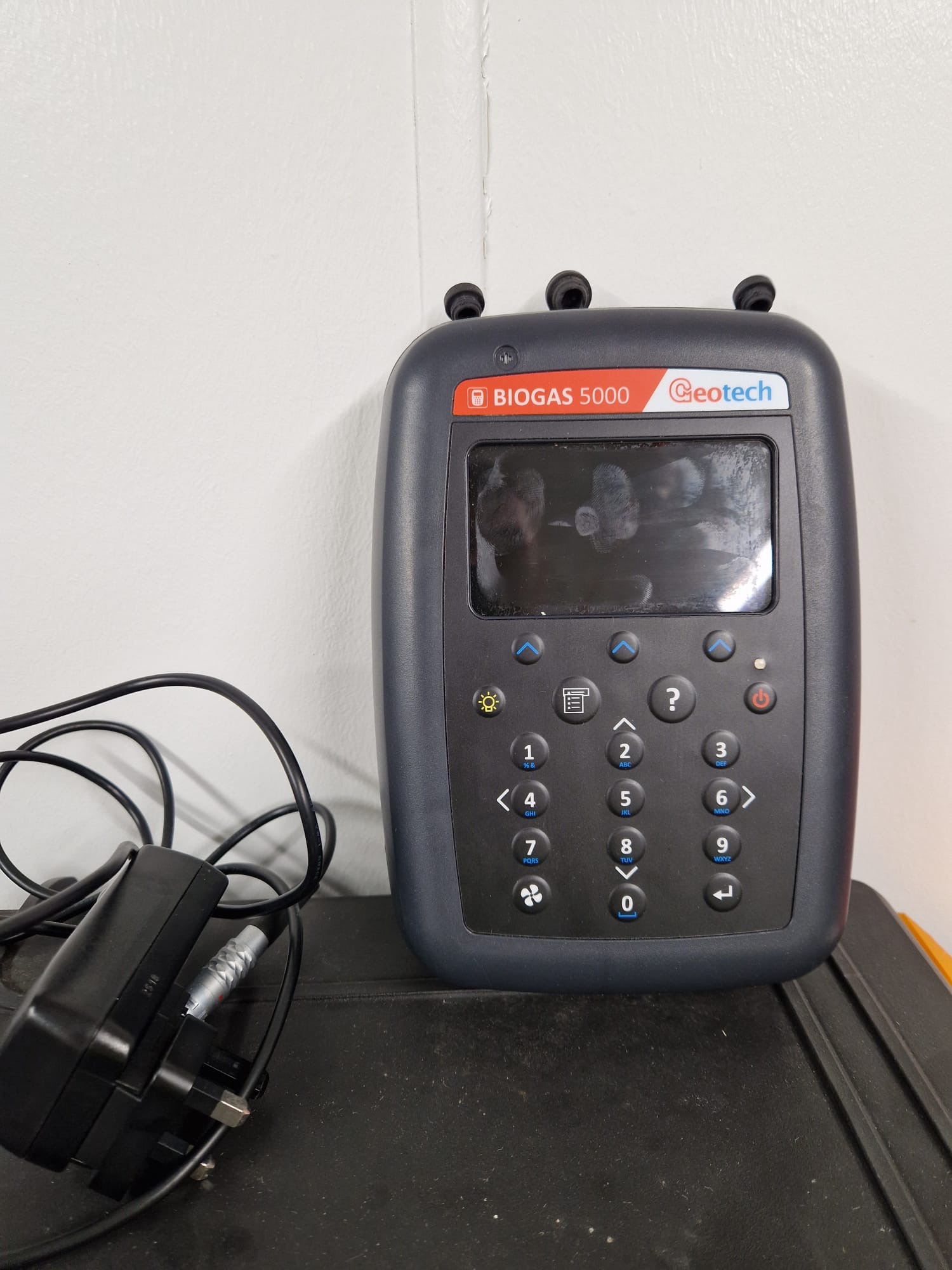 Image of  Geotech Biogas 5000 Portable Gas Monitor w/ Software & Carry Case