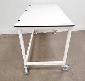 Thumbnail image of Job Lot 6 x White Trespa Laboratory Benchtop Tables