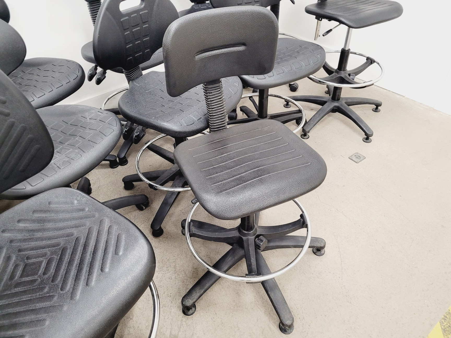 Image of Job lot of 14 x Black Lab Stools/Chairs