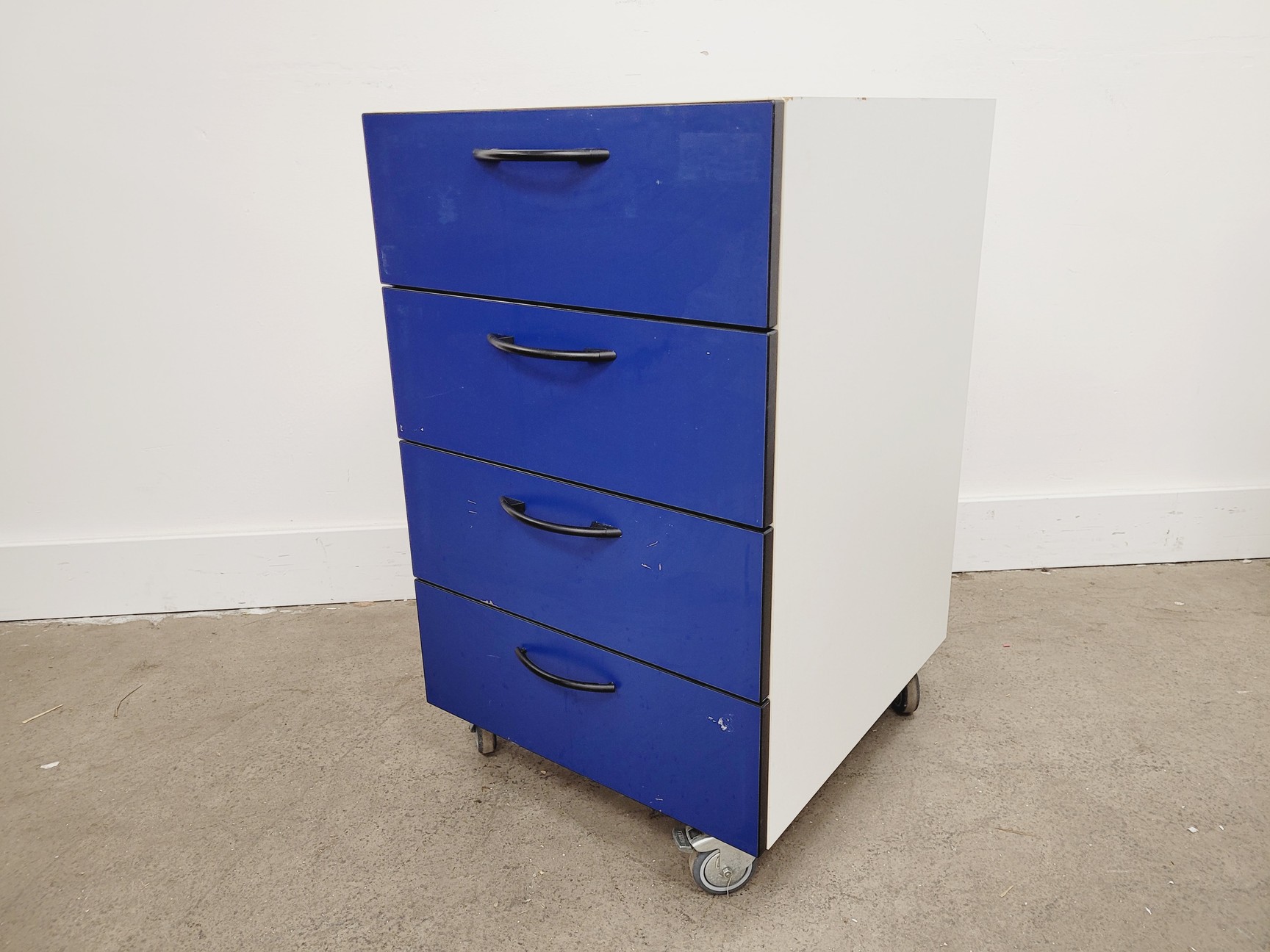 Image of 2 x Blue/White Sets of Drawers