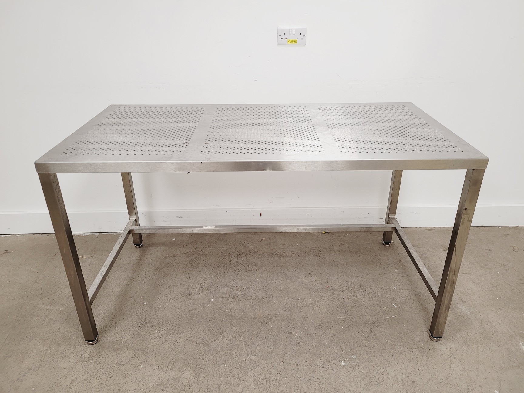 Image of TEKNOMEK Stainless Steel Lab Table Workbench 150 x 75 x 85cm