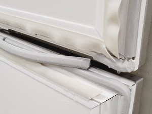 Thumbnail image of Sanyo MDF-U32V Ultra Low Temperature Freezer Lab