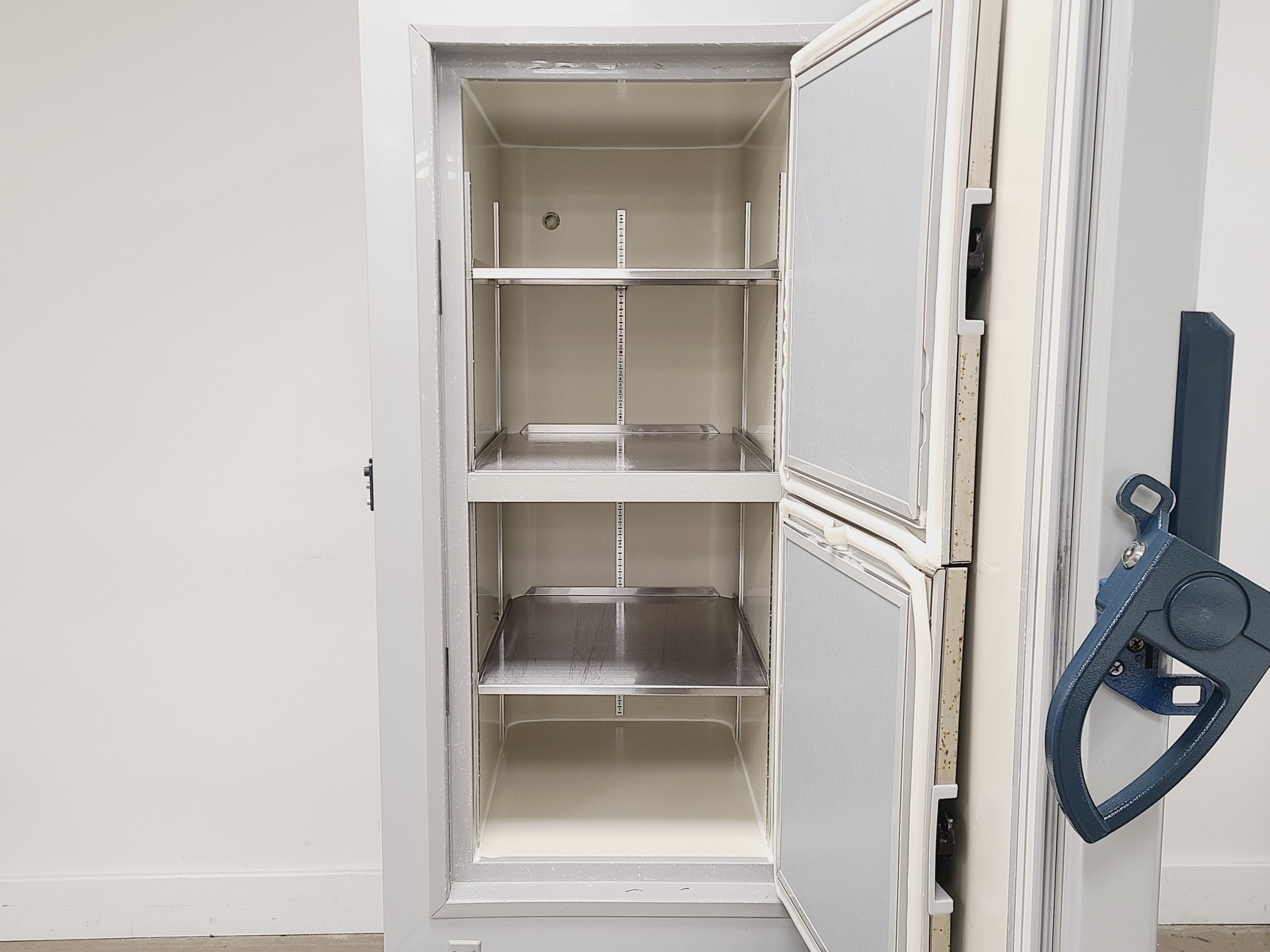 Image of Haier Ultra-Low Temperature (ULT) Freezer Model DW-86L338 