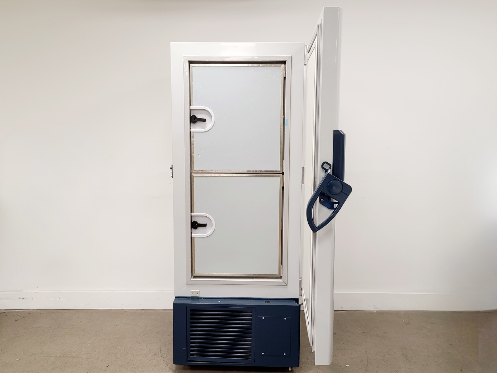 Image of Haier Ultra-Low Temperature (ULT) Freezer Model DW-86L338 