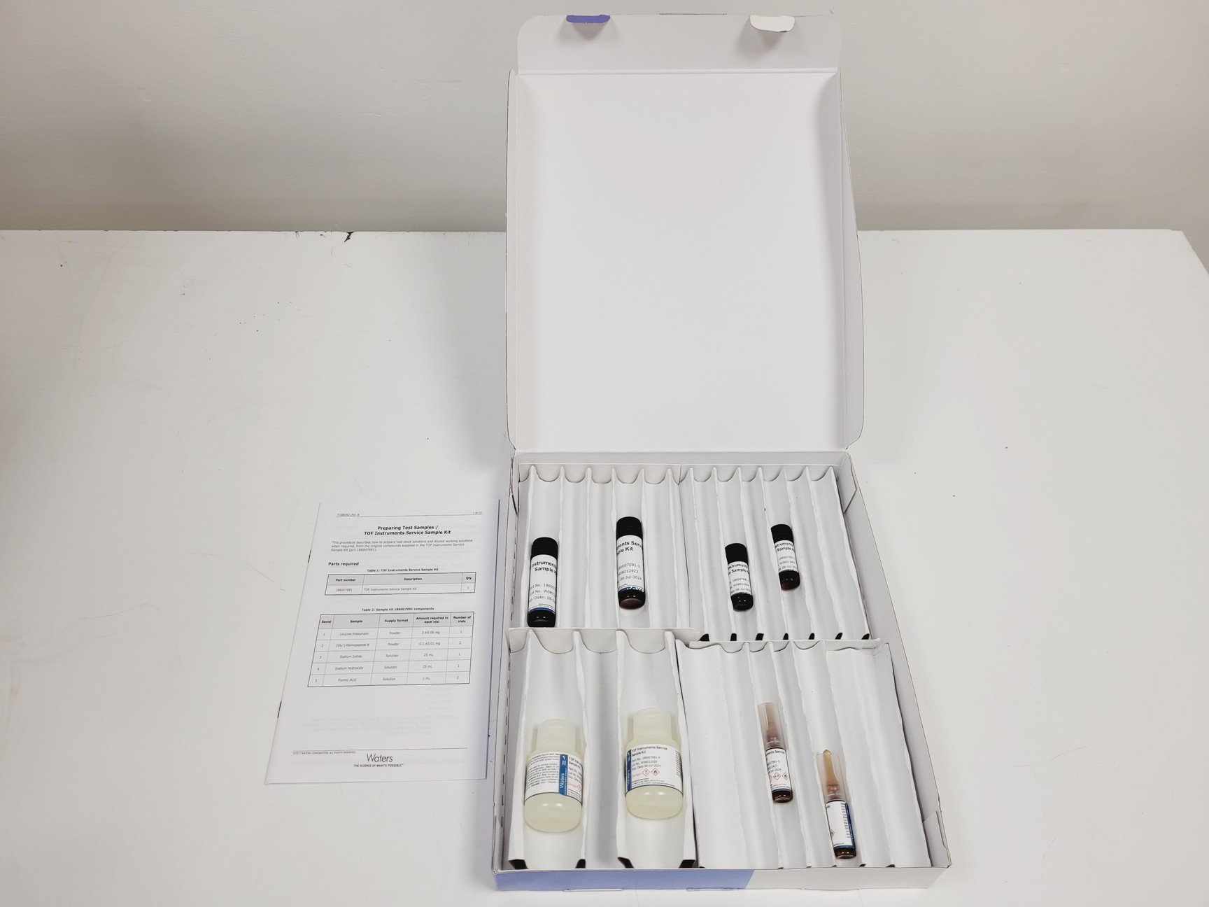 Image of Waters nanoACQUITY UPLC Sample Manager & Binary Solvent Manager