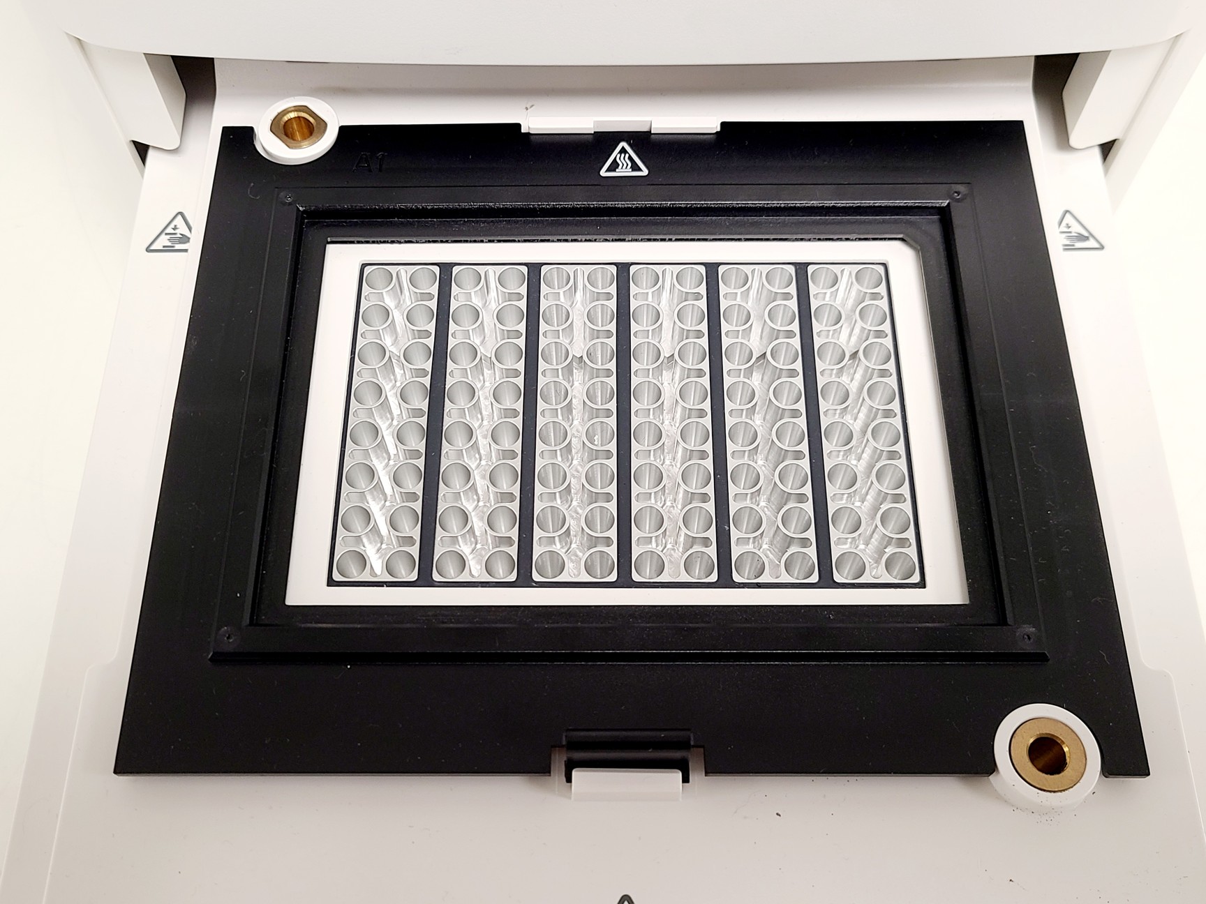 Image of Thermo Fisher QuantStudio 5 Real-Time PCR System 2021 Lab