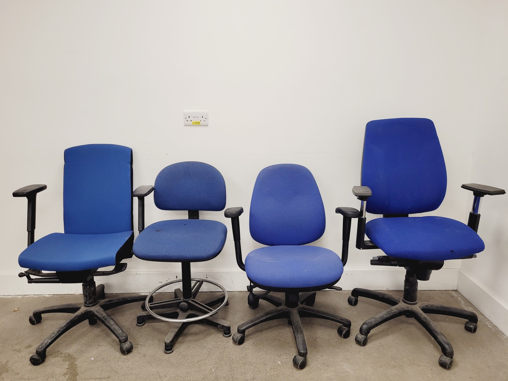 Image of Job lot of 4 x Blue Computer Chairs