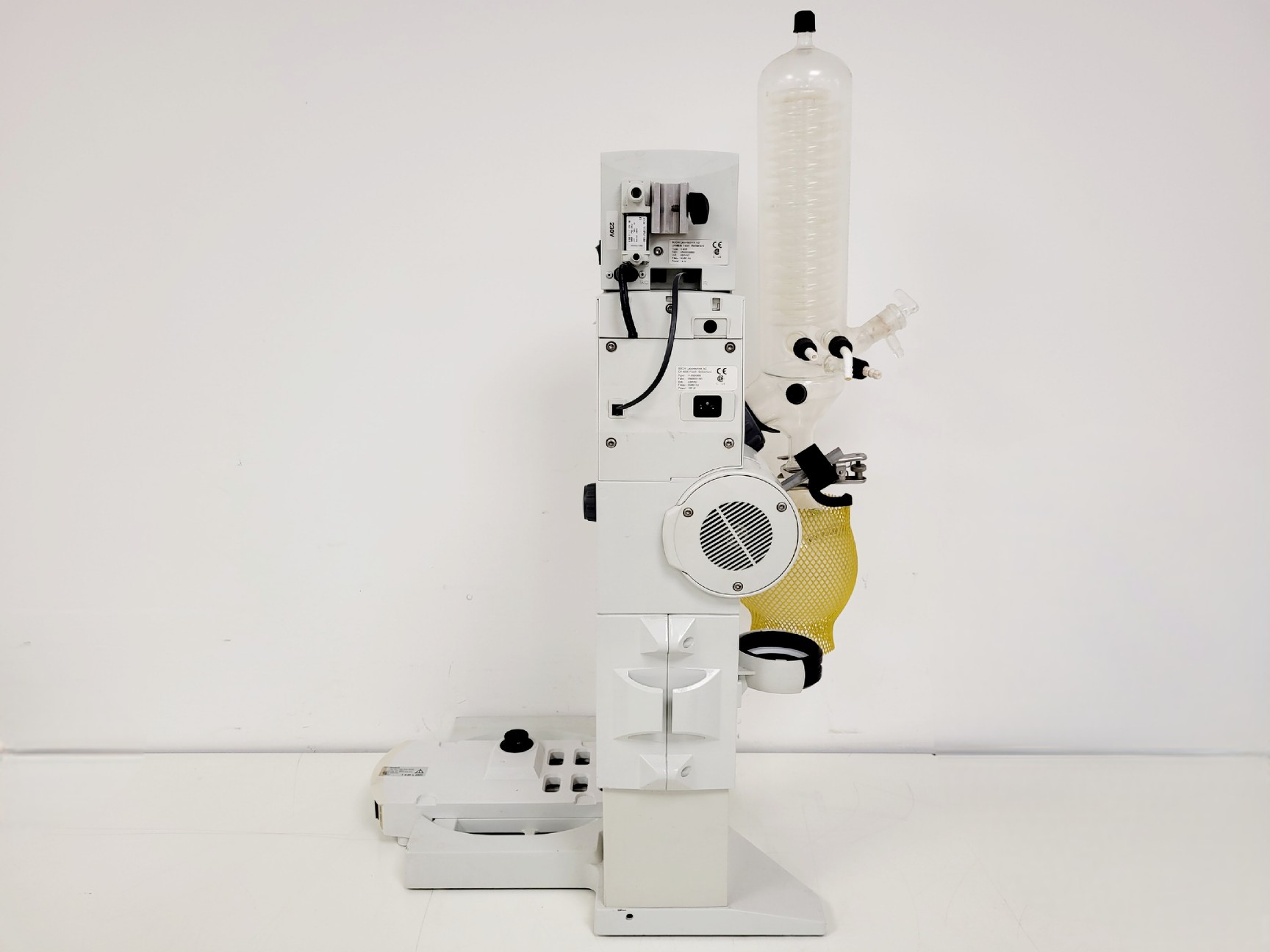 Image of Buchi Rotovapor R-200 with Vacuum controller V-805