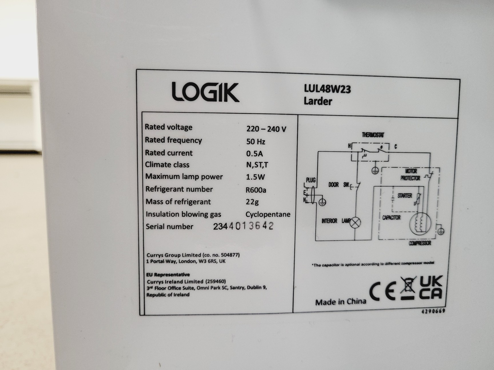 Image of Logik LUL48W23 Fridge 92L Lab