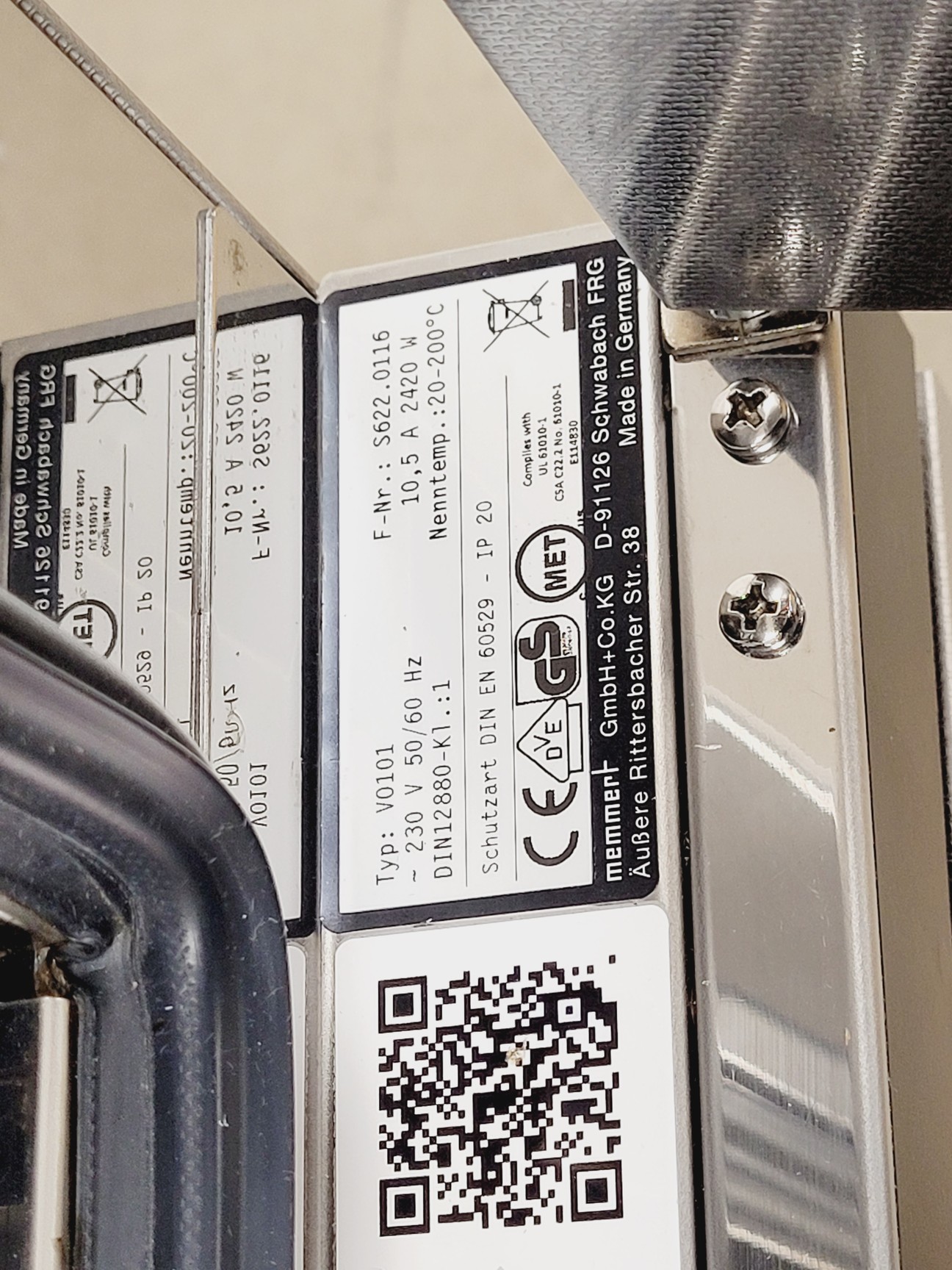 Image of Memmert V0101 Vacuum Drying Oven with PMP101 Pump Enclosure Lab