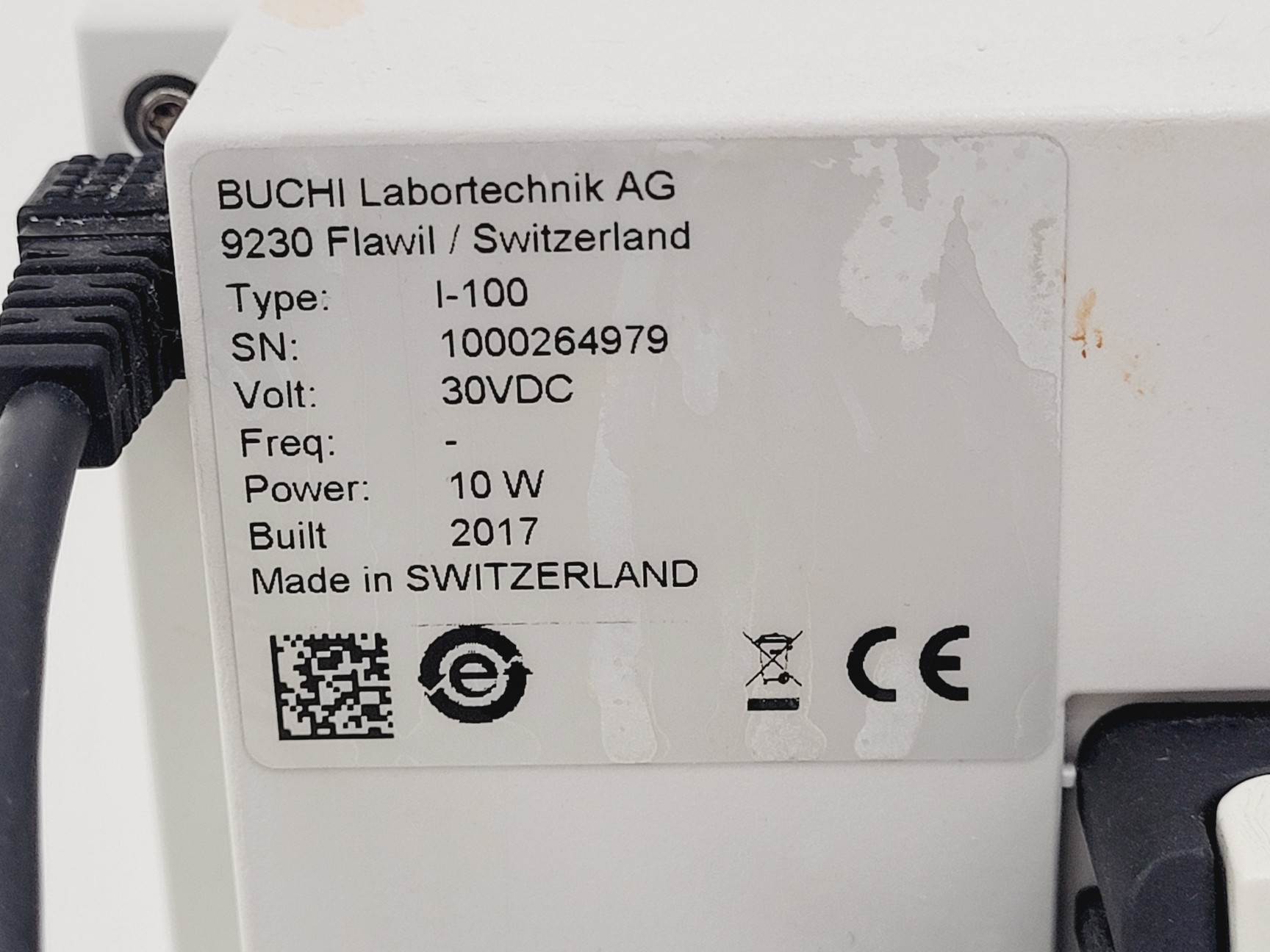 Image of Buchi R-100 Rotavapor W/ V-100 Vacuum Pump and B-100 Heating Bath