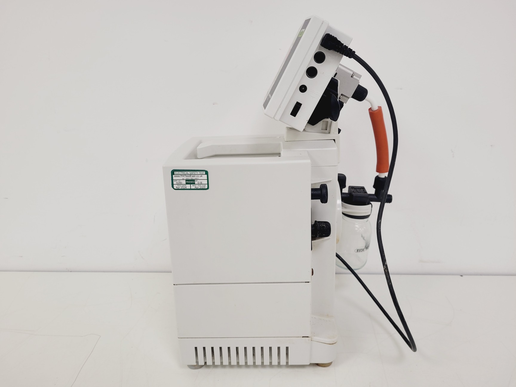 Image of Buchi R-100 Rotavapor W/ V-100 Vacuum Pump and B-100 Heating Bath