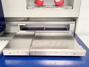 Thumbnail image of CAMAG Automatic TLC Sampler 4 with PC and winCATS Software