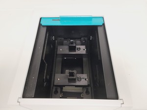Thumbnail image of Varian Cary 100 Bio UV-Visible Spectrophotometer