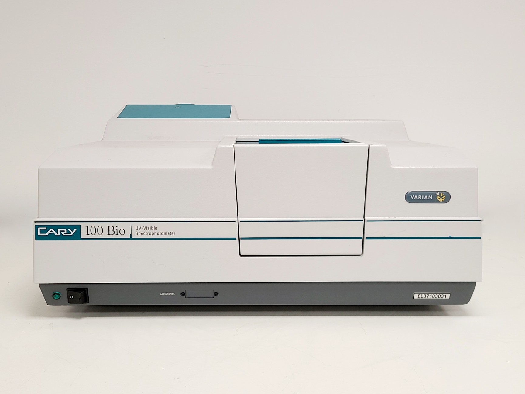 Image of Varian Cary 100 Bio UV-Visible Spectrophotometer