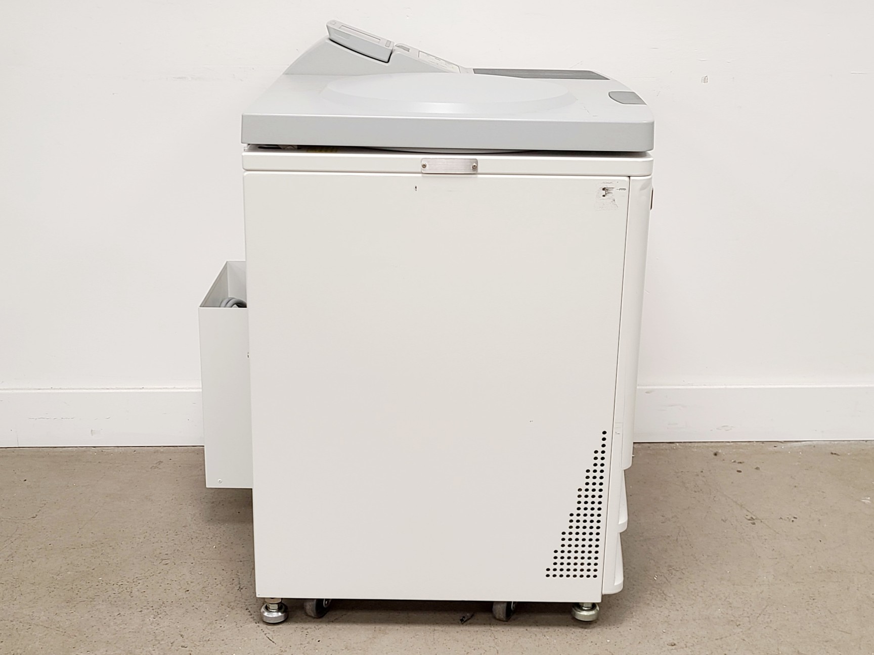 Image of Thermo Scientific SORVALL RC 6+ Centrifuge