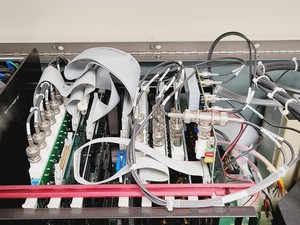 Thumbnail image of BD FACSCalibur Flow Cytometer and Transformer