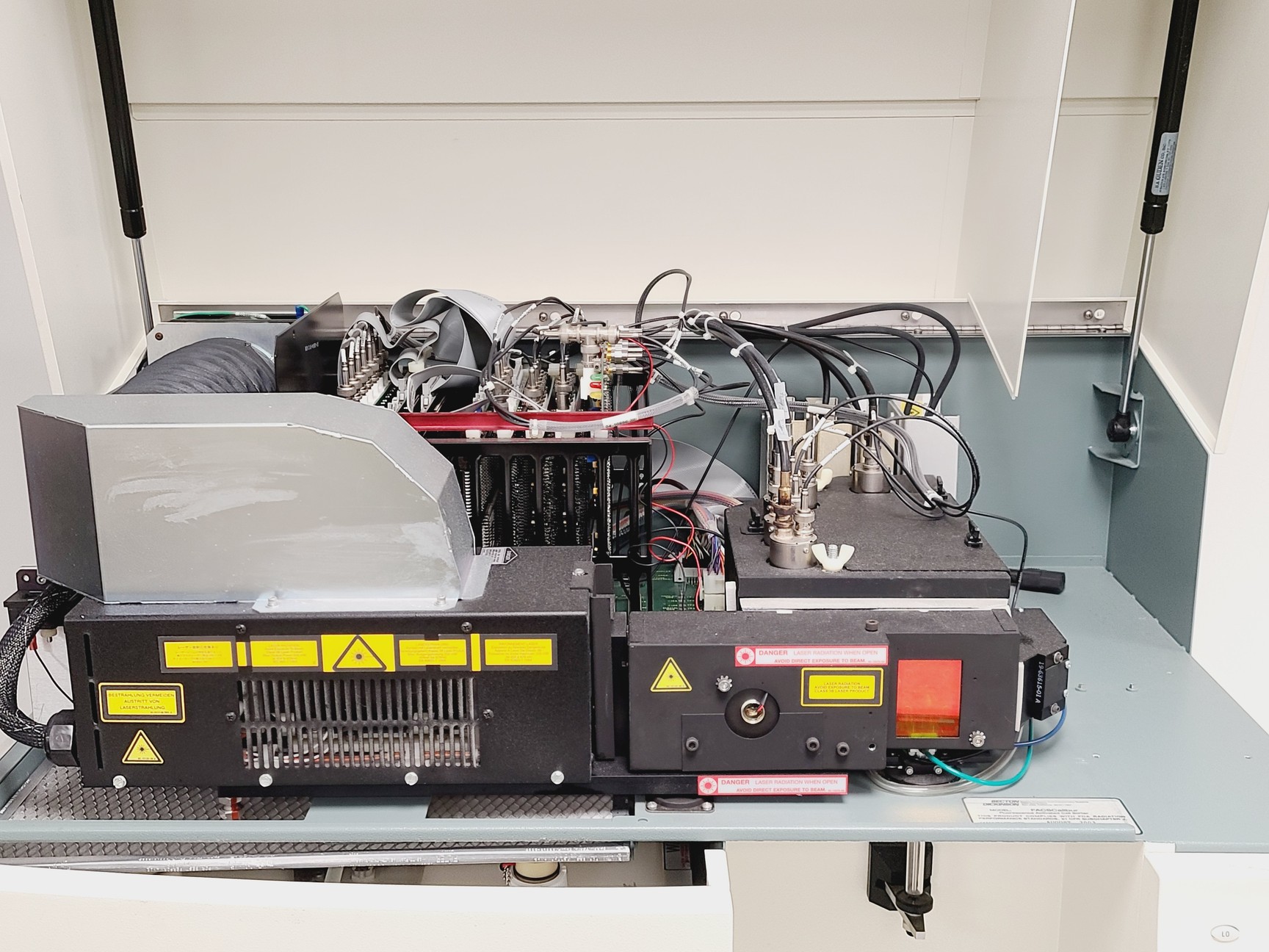 Image of BD FACSCalibur Flow Cytometer and Transformer
