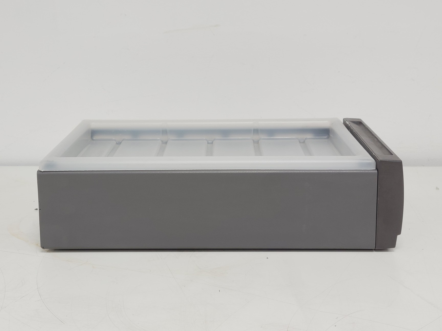 Image of GE Box-900 Storage Box for AKTA Purifier System
