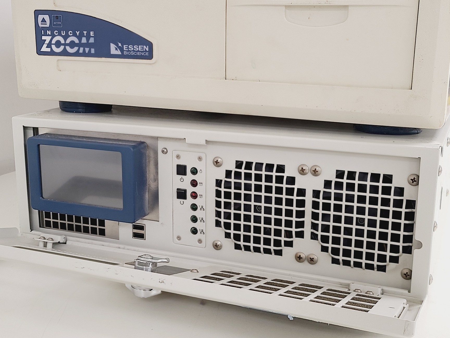 Image of 2x Essen BioScience IncuCyte Zoom Live Cell Analysis System Spares/Repairs