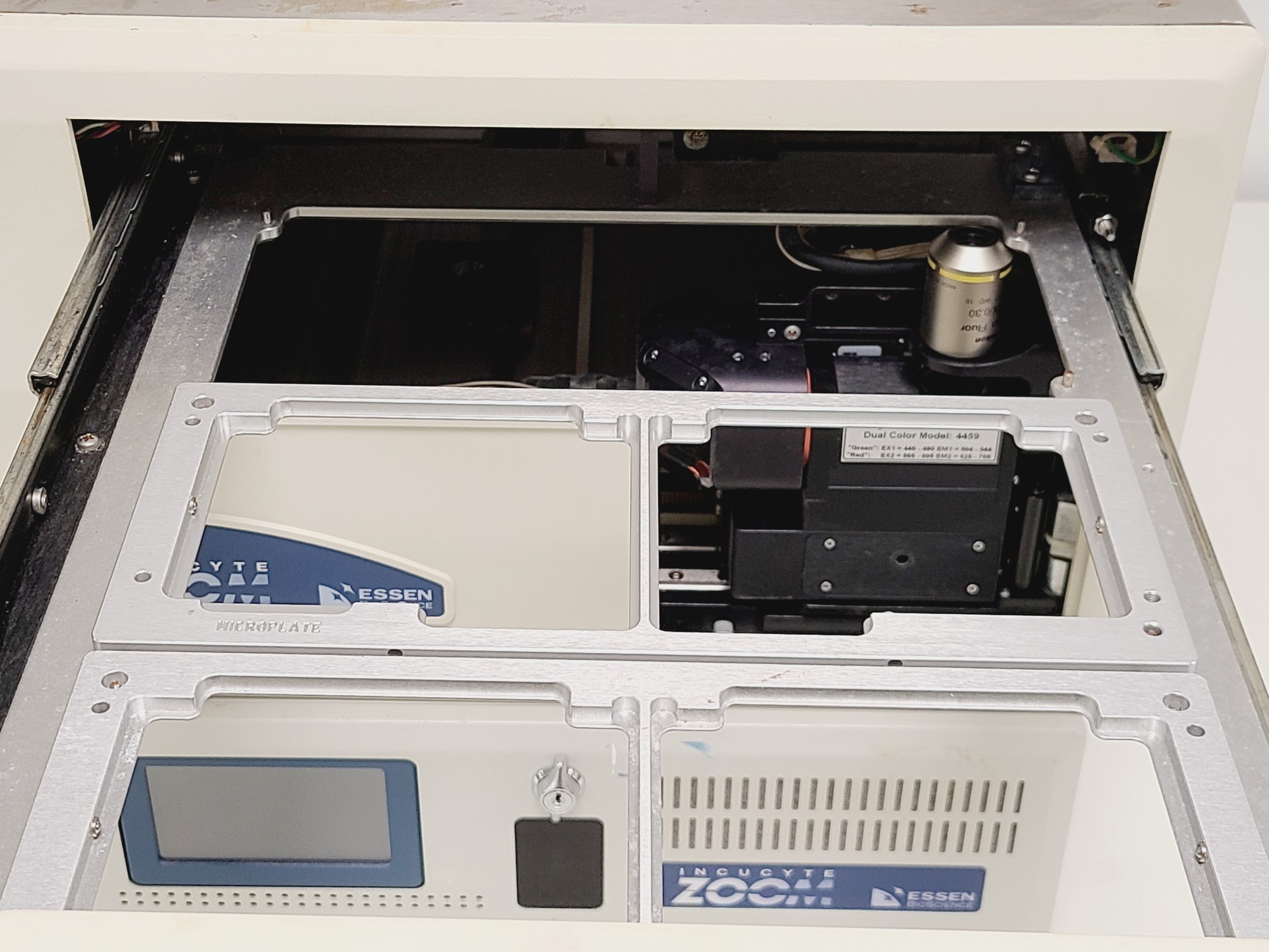 Image of 2x Essen BioScience IncuCyte Zoom Live Cell Analysis System Spares/Repairs