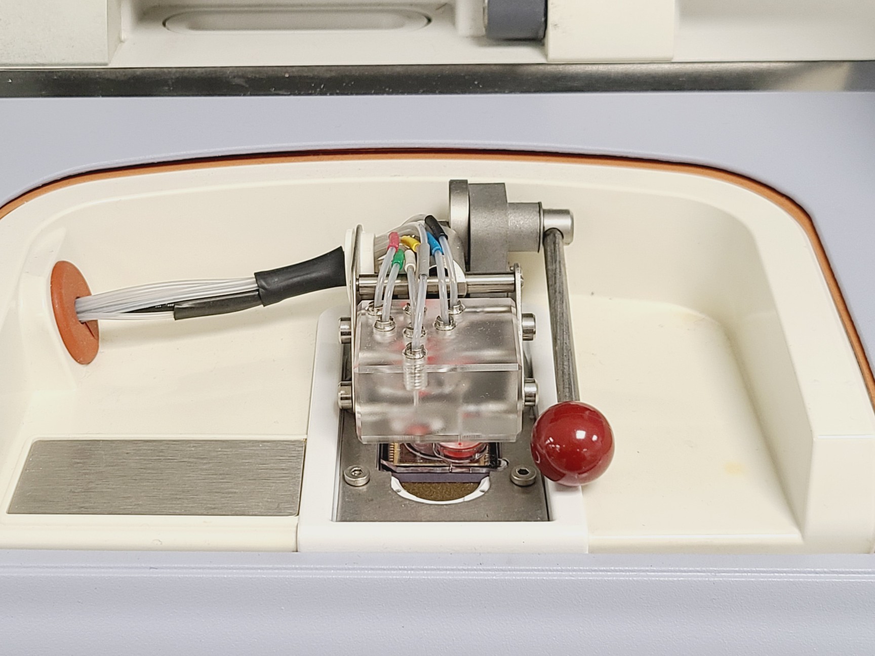 Image of Ion Torrent Ion Personal Genome Machine (PGM) with Ion 316 Chip - AB0176040