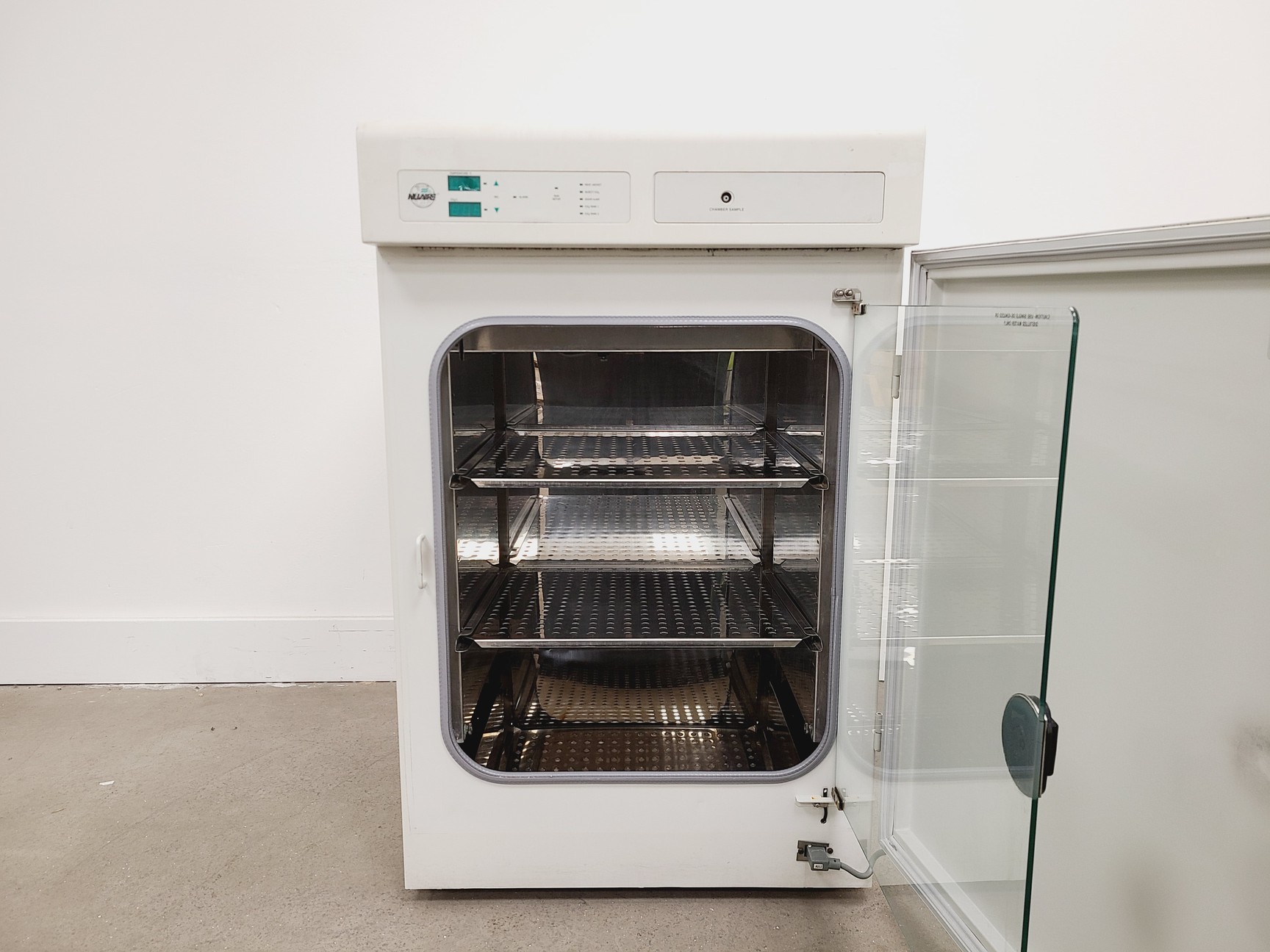 Image of Nuaire DH Autoflow CO2 Air-Jacketed Incubator