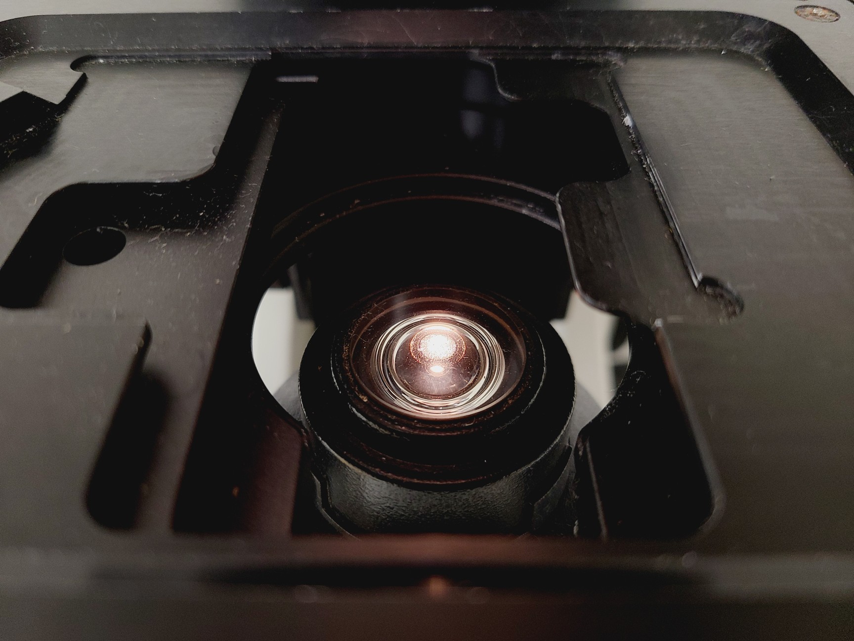 Image of Leica DMLM Microscope w/ Renishaw MS Encoded Stage 100 nm