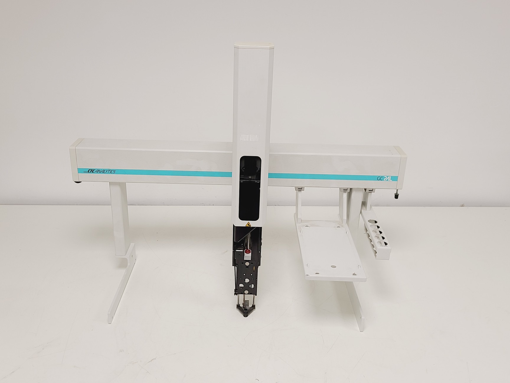 Image of Agilent 7890A GC w/ CTC Analytics GCPAL Gas Chromatography System Lab