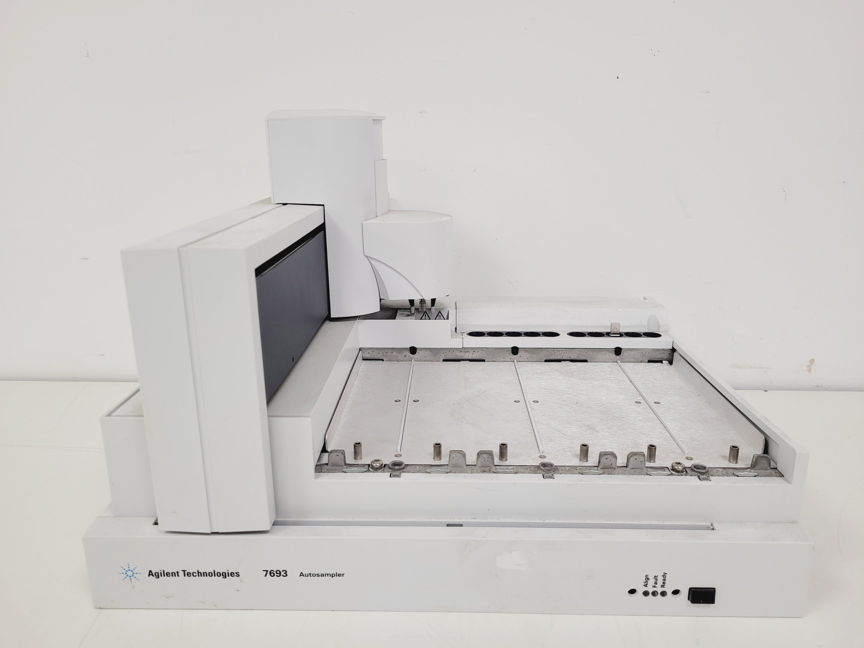 Image of Agilent Technologies 7890B GC System W/ 7693 Autosampler