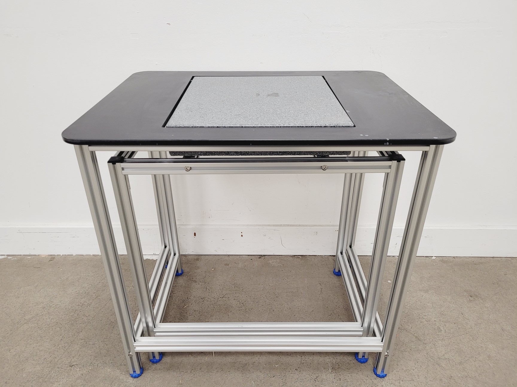 Image of Adam Equipment AE AVT Anti-Vibration Table