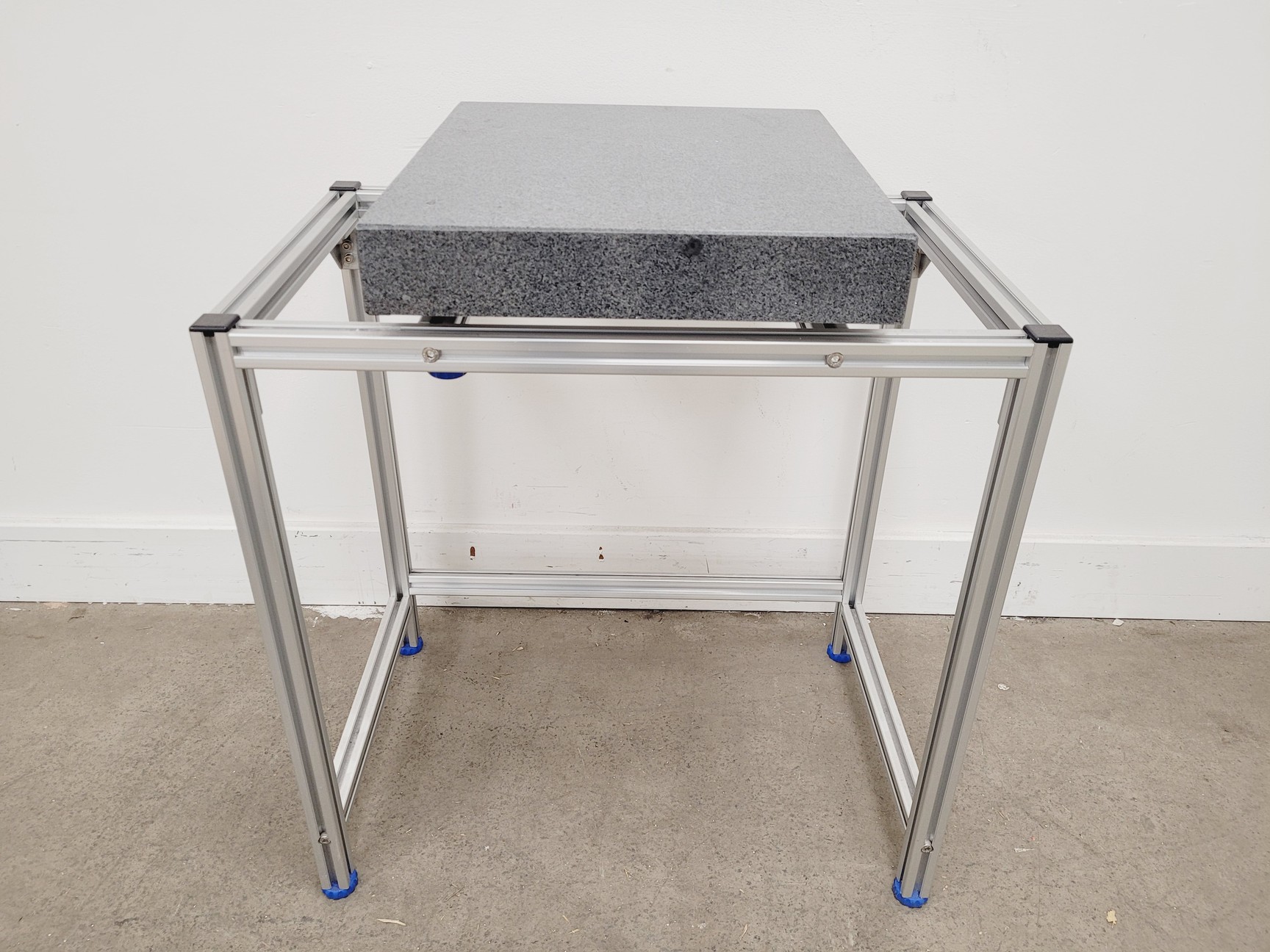 Image of Adam Equipment AE AVT Anti-Vibration Table