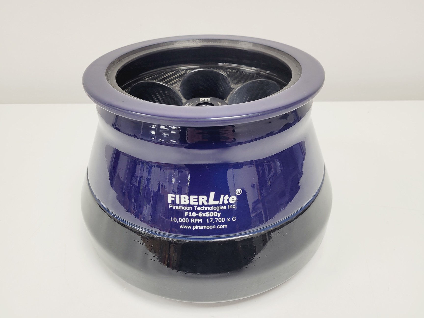 Image of FIberLite F10S-6x500y Fixed Angle Centrifuge Rotor, Bag & Care Kit