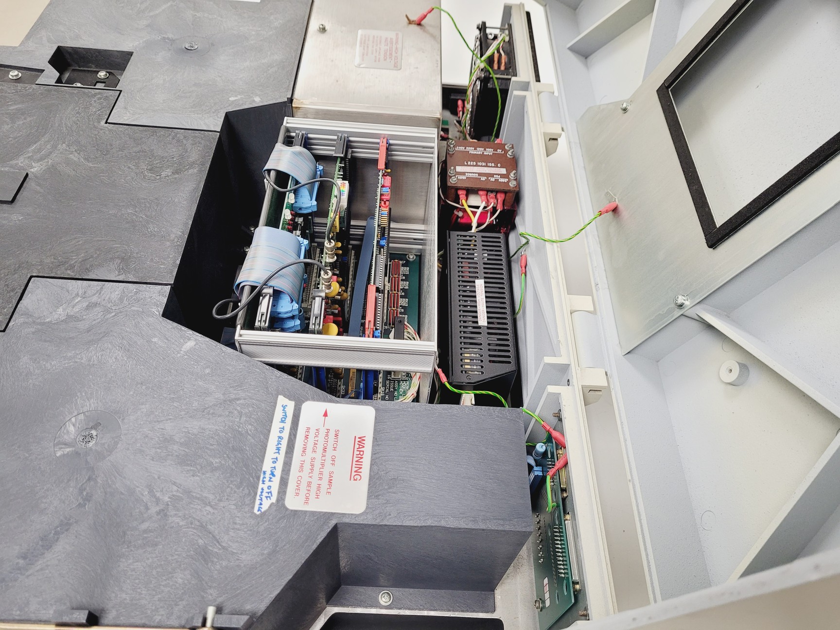 Image of Perkin Elmer LS 50B FL Luminescence Spectrometer Lab