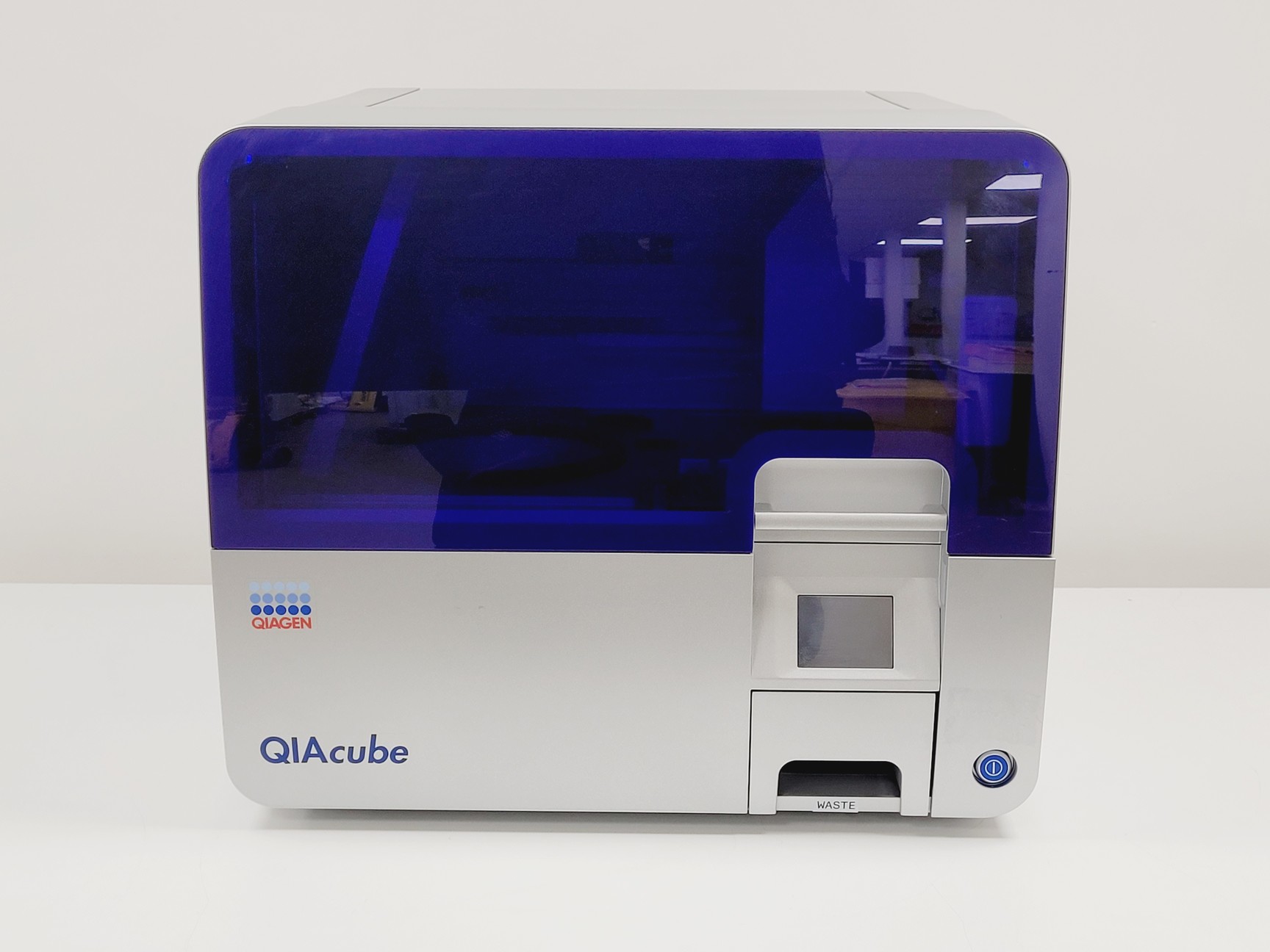Image of QIAGEN QIAcube Nucleic Acid Purification System Lab