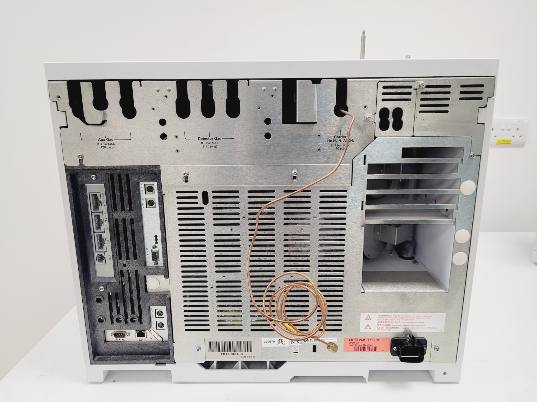 Image of Agilent Technologies 7890B Gas Chromatograph System & Autosampler Tray