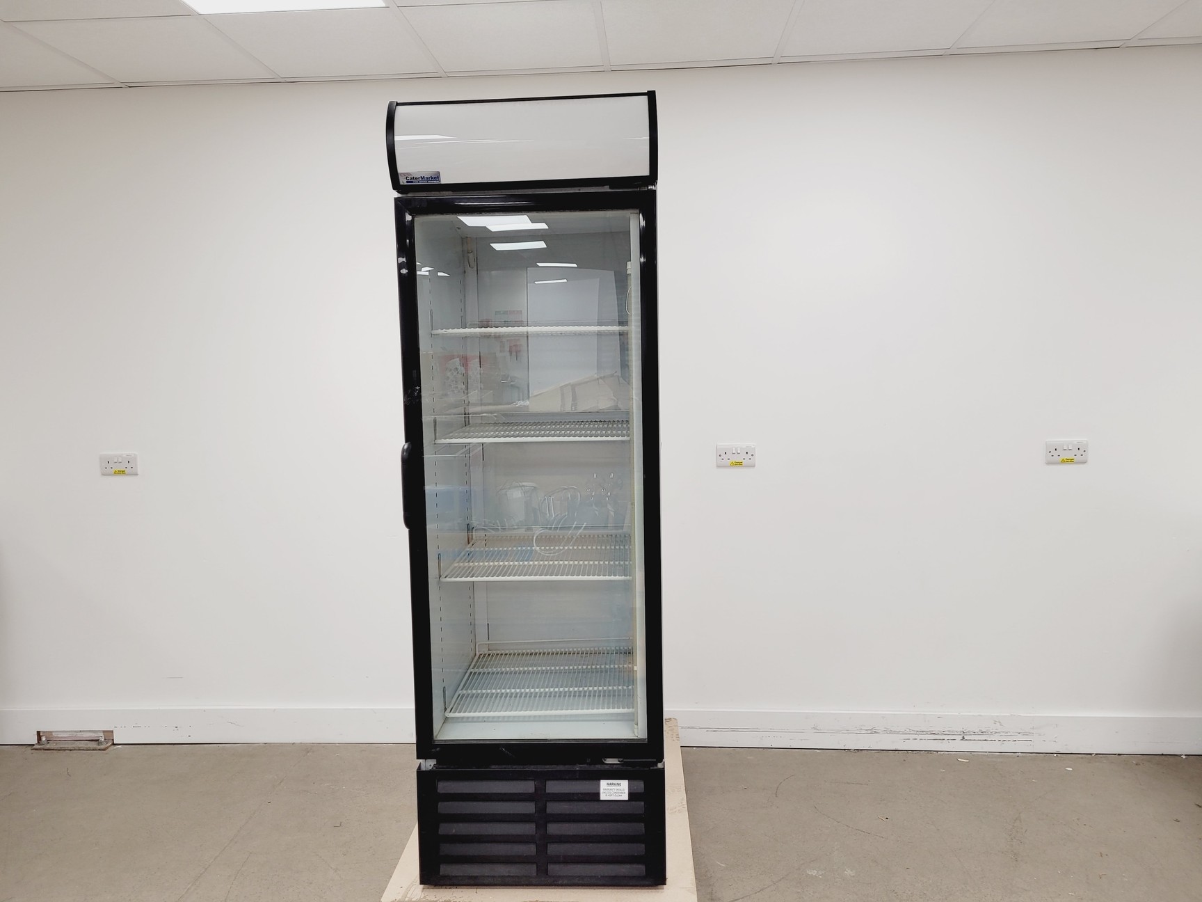 Image of Commercial MPM120HD/L Swing Door Beverage Cooler 545L