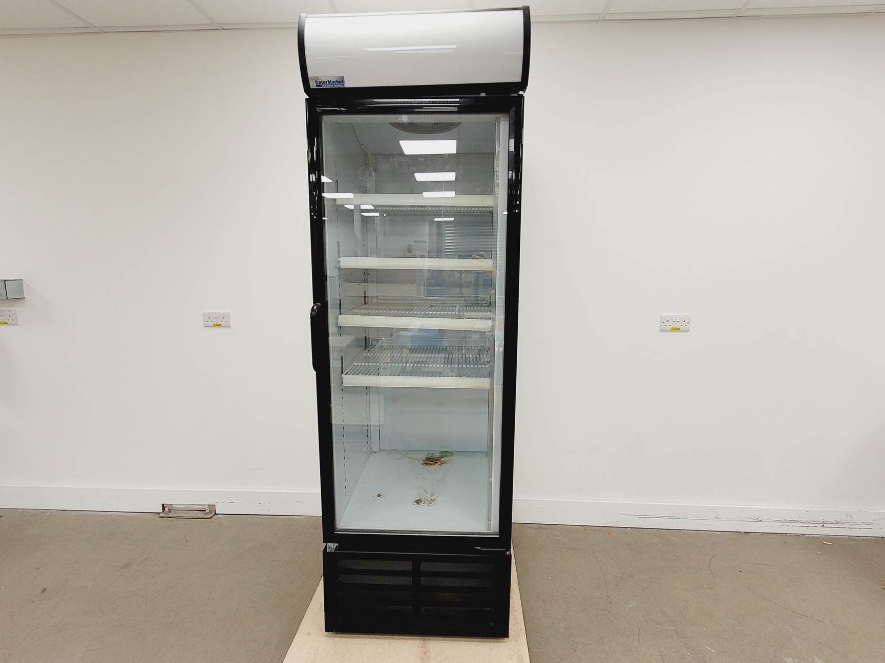 Image of Commercial MPM120HD/L Swing Door Beverage Cooler 545L