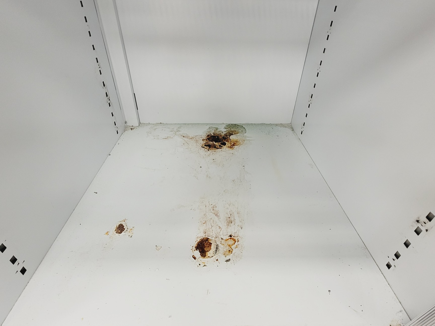 Image of Commercial MPM120HD/L Swing Door Beverage Cooler 545L