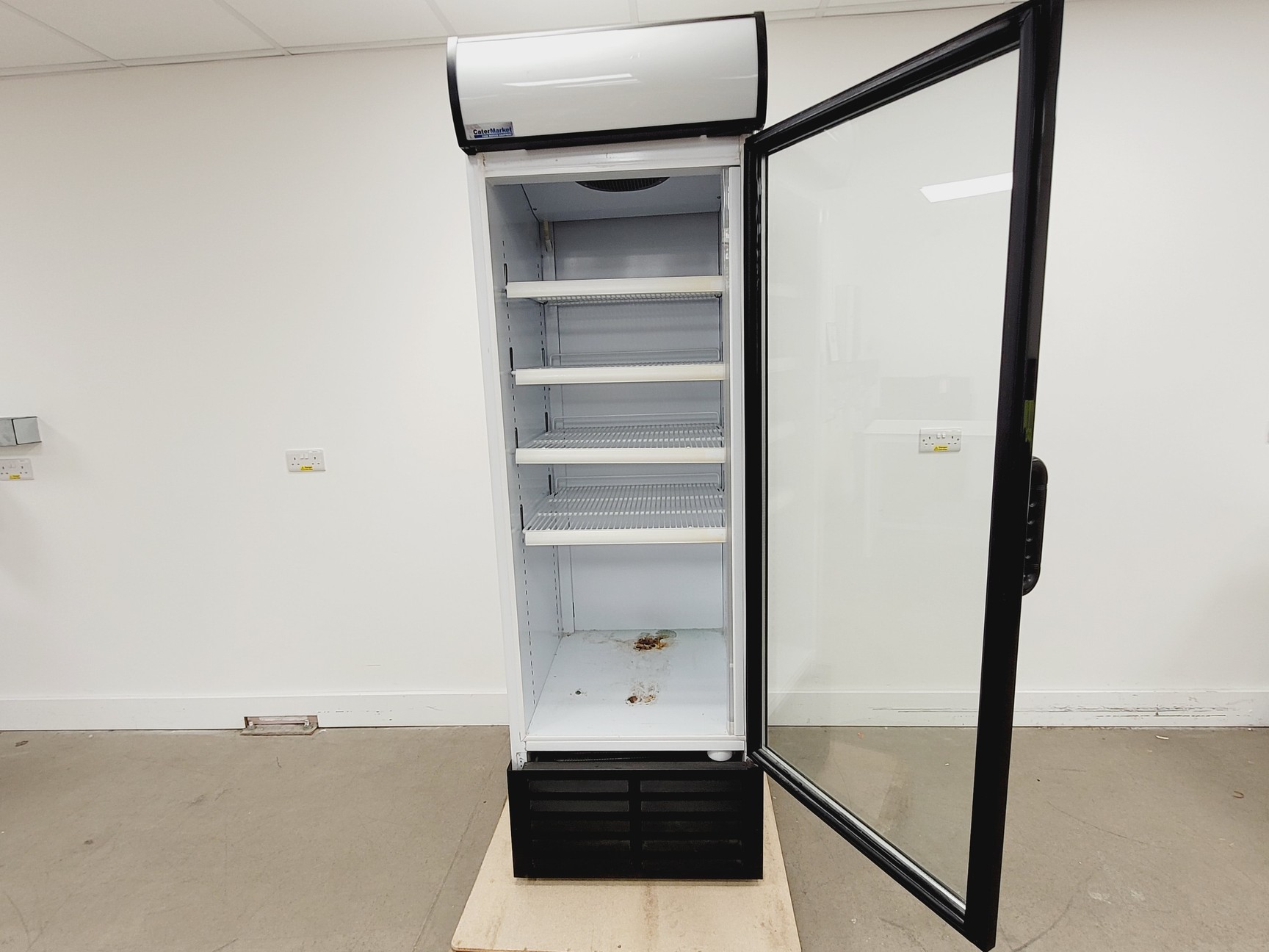 Image of Commercial MPM120HD/L Swing Door Beverage Cooler 545L