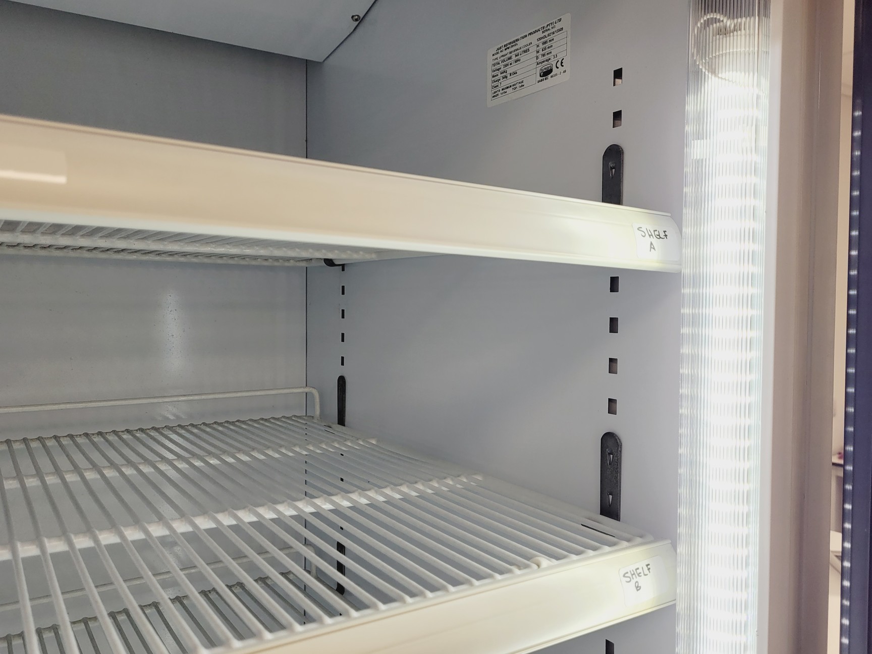 Image of Commercial MPM120HD/L Swing Door Beverage Cooler 545L