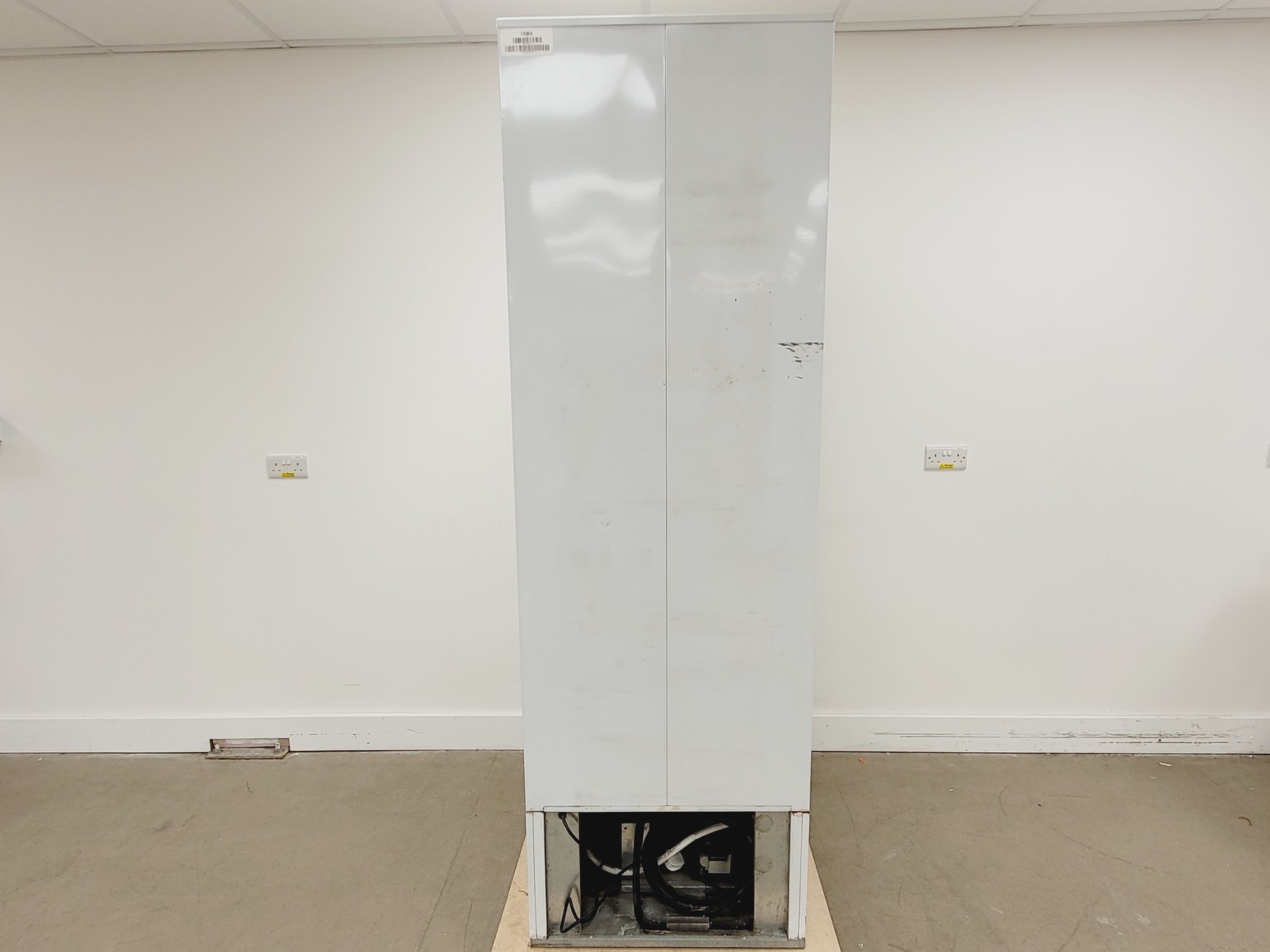 Image of Commercial MPM120HD/L Swing Door Beverage Cooler 545L