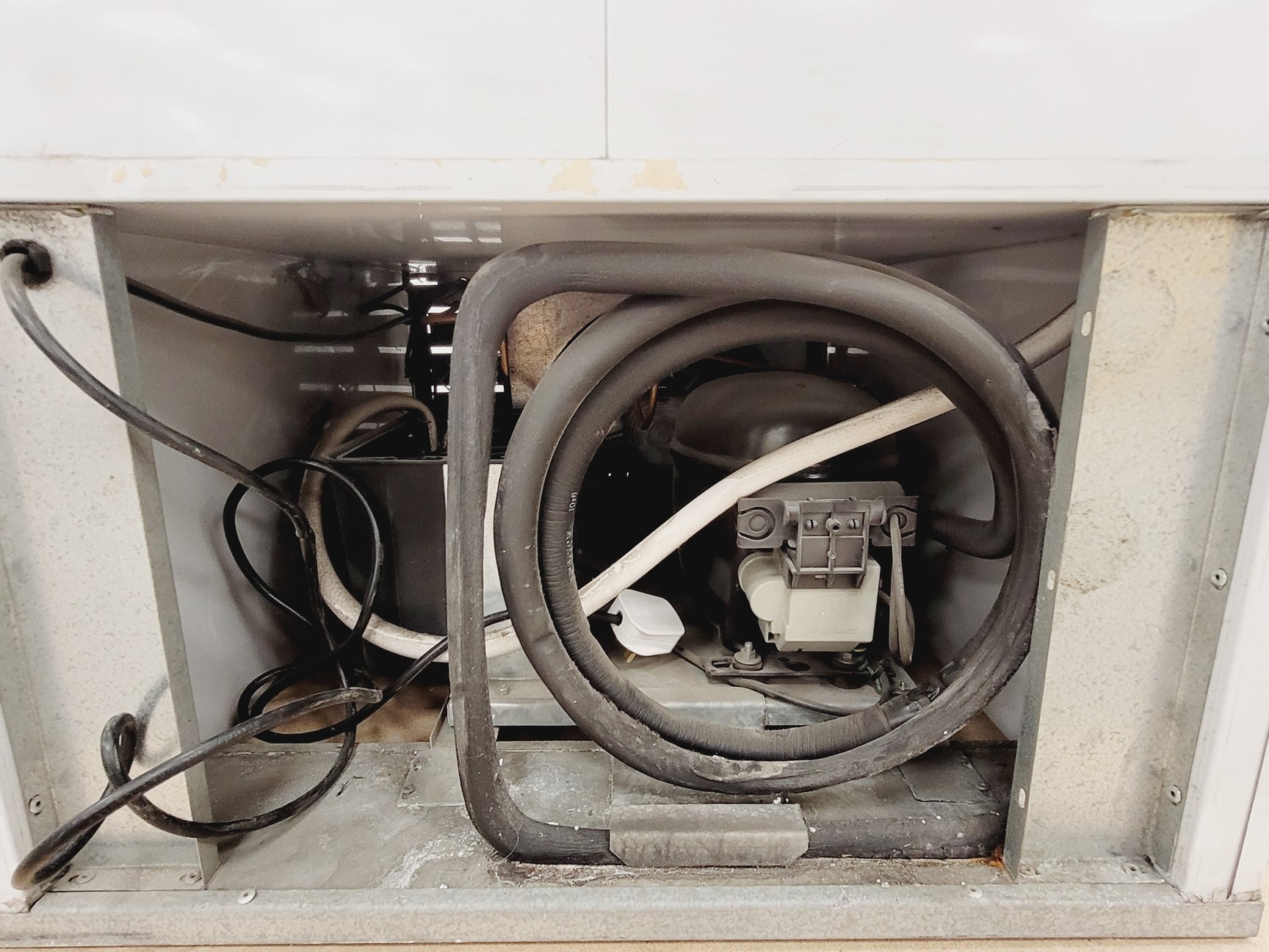 Image of Commercial MPM120HD/L Swing Door Beverage Cooler 545L