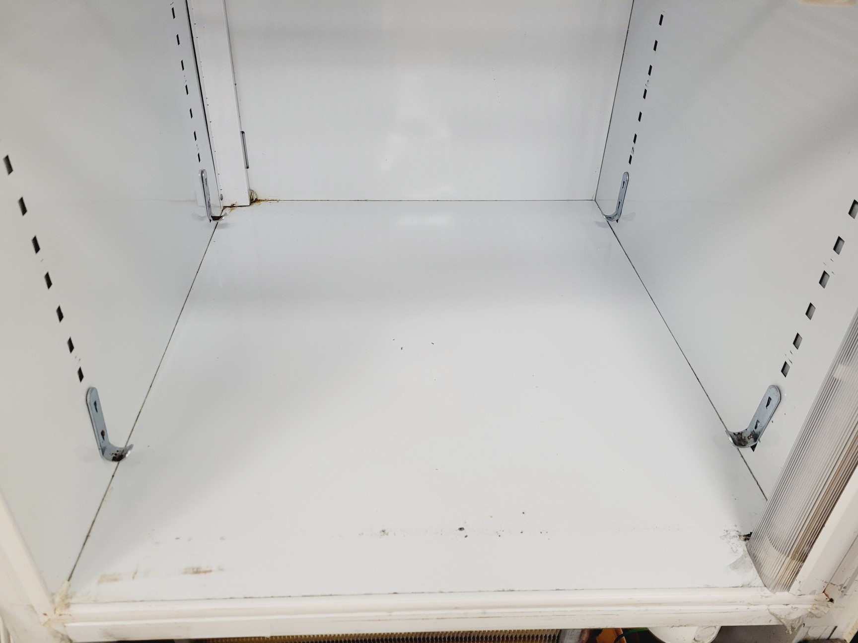 Image of Commercial MPM120HD/L Swing Door Beverage Cooler 545L