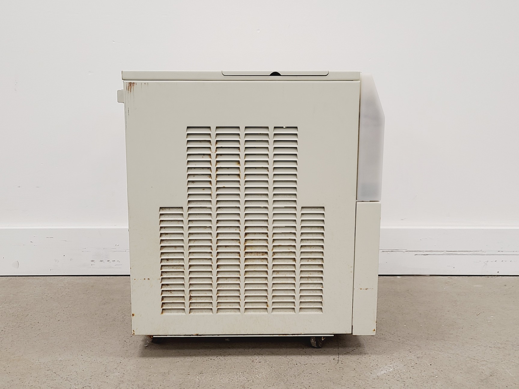 Image of Thermo Electron Corporation NESLAB Merlin M33 Recirculating Chiller